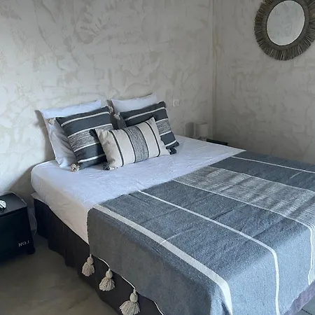 A Torra Apartment *